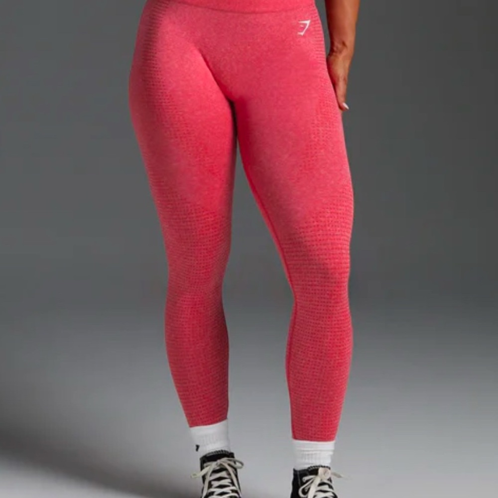 Gymshark Vital 2.0 Leggings Size S Color: Beige Booty Lifting
